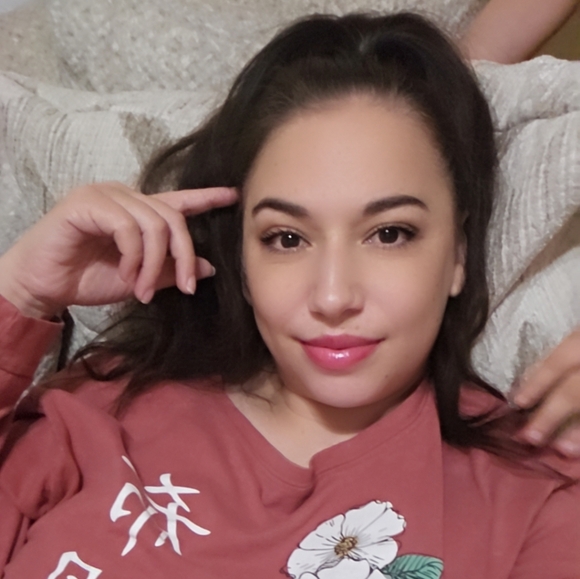 Meet your Posher, Linda - Picture 1 of 1